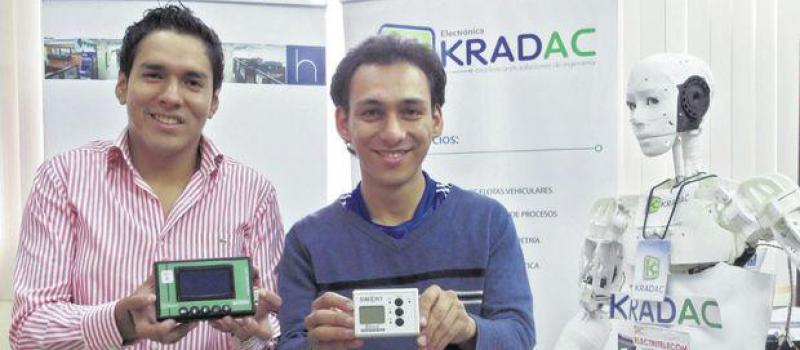 Vicente Quezada y Jefferson Camacho son los emprendedores de Kradac. Foto: Lilia Arias / LÍDERES