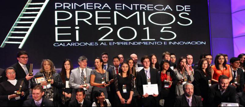 La Primera Entrega de Premios Ei al emprendimiento e innovación, promovida por la AEI y la firma Seminarium, se cumplió la noche del pasado 24 de noviembre, en Quito. Foto: Julio Estrella / LÍDERES.