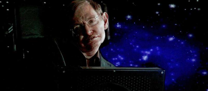 El científico Stephen Hawking posee un coeficiente intelectual de 160. Foto: AFP.