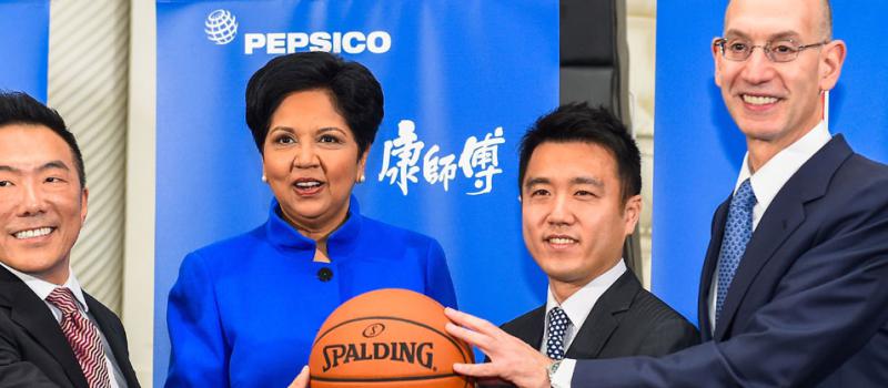 Pepsi reemplazará a Coca -Cola Co en el patrocinio de la NBA, poniendo fin a una relación de 28 años. Foto: AFP
