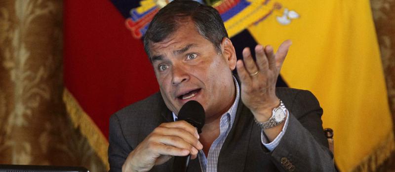 Correa señaló que su gobierno continuará con la política de dar alternativas a la economía extractivista. Foto: EFE