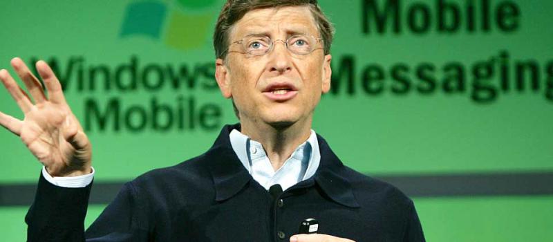 Bill Gates es uno de los multimillonarios que registró la caída de sus fortunas, según Forbes. Foto: Archivo/ AFP