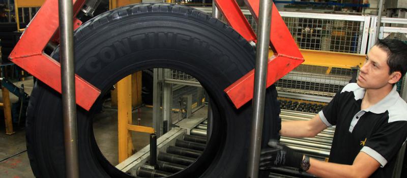 La planta de Continental Tire Andina produce en la actualidad cerca de dos millones de neumáticos al año. Foto: archivo LÍDERES