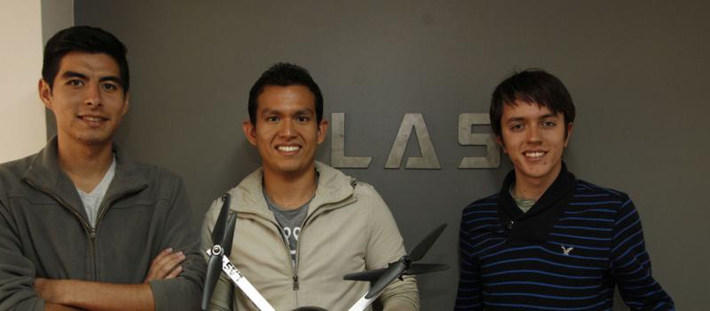 José Barzallo, Juan Esteban Bustamante y Jorge Pantoja son parte del equipo de LAS. Foto: Galo Paguay / LÍDERES