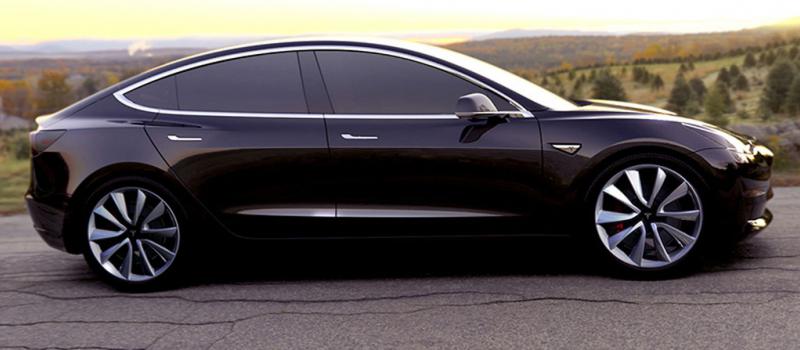 Tesla ha recibido peticiones de reserva para más de 300 000 unidades del Model 3. Foto: Telsa