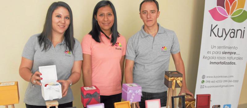 María Fernanda Troya, Gabriela Pijal y Guillermo Campoverde dieron vida al emprendimiento Kuyani. Foto: Galo Paguay/LÍDERES