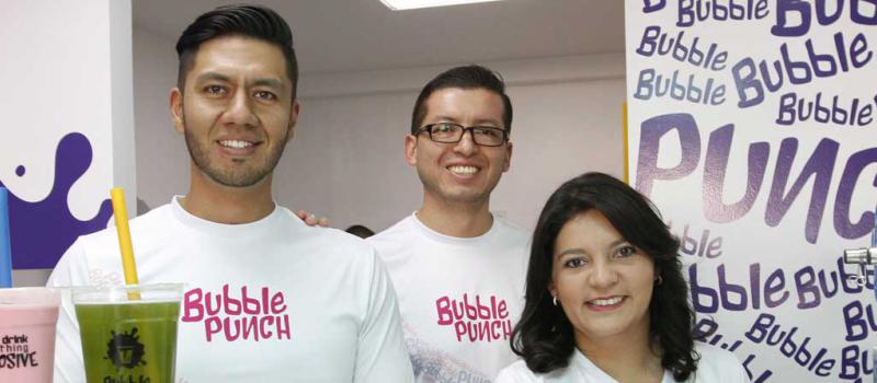 Nelson Escalante, Jorge Cerón y María Eulalia Castellanos son parte del equipo de Bubble Punch. Foto: Eduardo Terán / LÍDERES