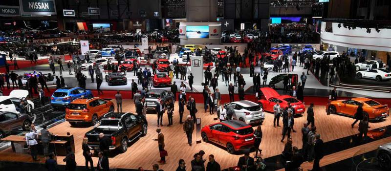Una vista panorámica del  Salón Internacional del Automóvil que se cumple en Ginebra. El encuentro enseña las nuevas propuestas e innovaciones de la industria automotriz. Foto:  AFP