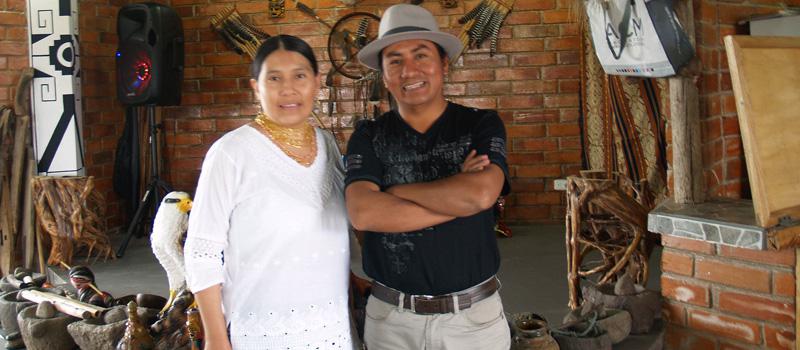 En Otavalo, los esposos  José Velásquez Cahuasquí y Nancy Bonilla impulsan este emprendimiento familiar. Foto: José Luis Rosales/ LÍDERES