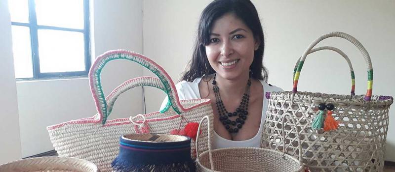 Fernanda Moya optó por crear diseños llamativos para rescatar la identidad cultural ecuatoriana. Foto:  LÍDERES