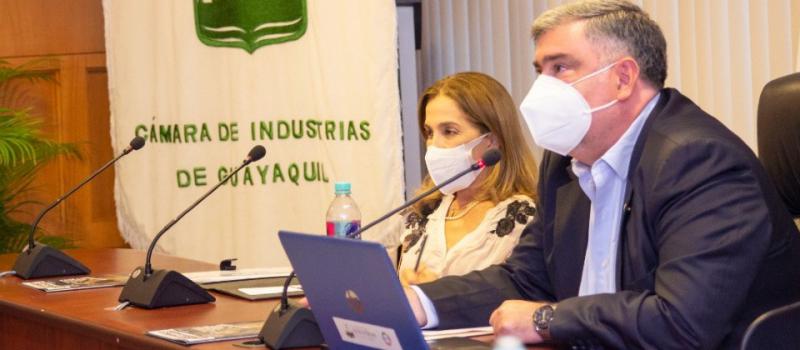 Francisco Jarrín, presidente de la Cámara de Industrias de Guayaquil, hizo el lanzamiento del programa Encadenamiento Productivos Digitales. Foto: Cámara de Industrias de Guayaquil
