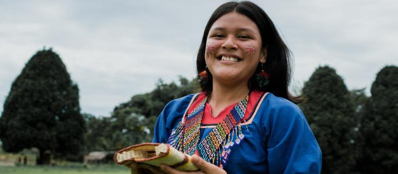 Las mujeres de Cofán Dureno, en Sucumbíos, son parte de la primera asociación indígena amazónica Suku, que rescatan su cultura ancestral. Foto: Cortesía: ©JoelHeim/WWF-Ecuador