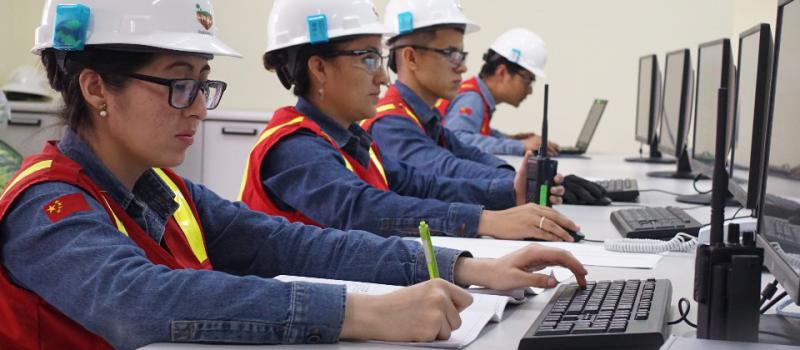 La empresa china Ecuacorriente, concesionaria del proyecto minero Mirador, ubicado en la provincia de Zamora Chinchipe, realiza varias actividades en seguridad laboral y capacitaciones. FOTO: Cortesía: Cámara de Minería del Ecuador