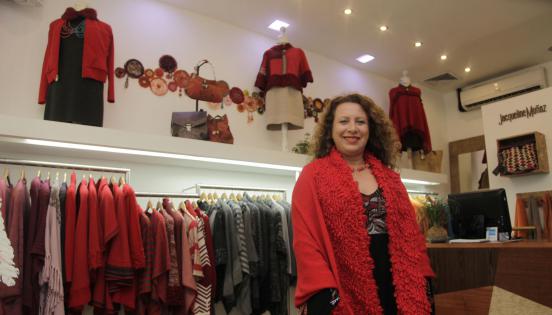 La tienda de Jacqueline Muñoz refleja el estilo y personalidad creativa de esta diseñadora ecuatoriana. Foto: Galo Paguay/ LÍDERES.