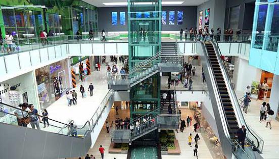 El nuevo centro comercial Portal Shopping espera recibir entre 40 000 y 45 000 visitantes diarios. Foto: Diego Pallero / LÍDERES